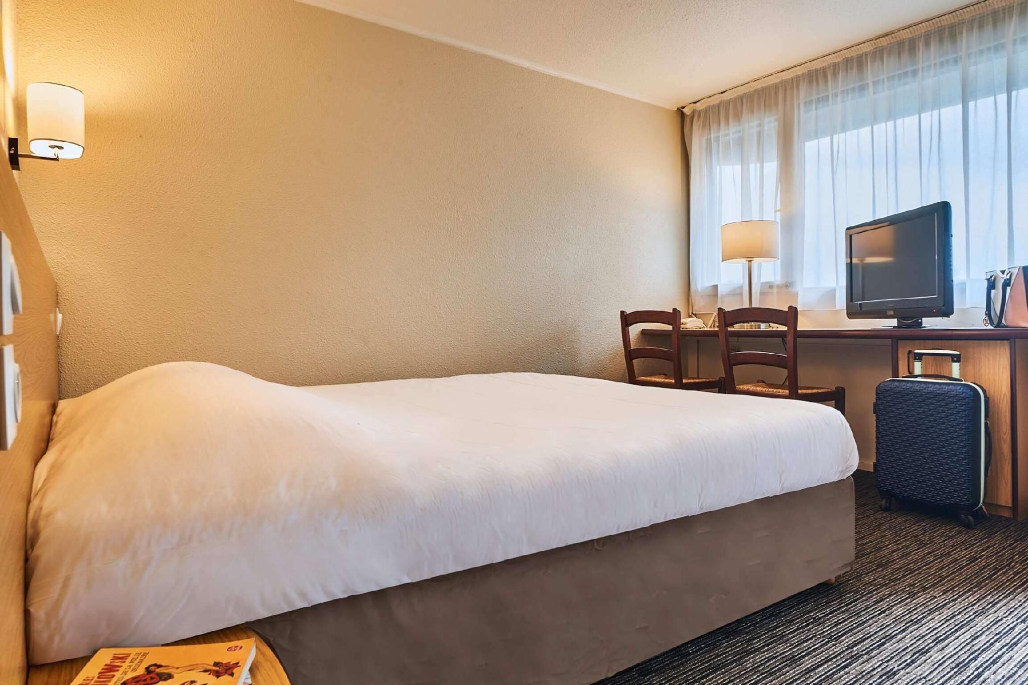 Kyriad Direct Strasbourg Ouest - Zénith 1 Double Bed 2