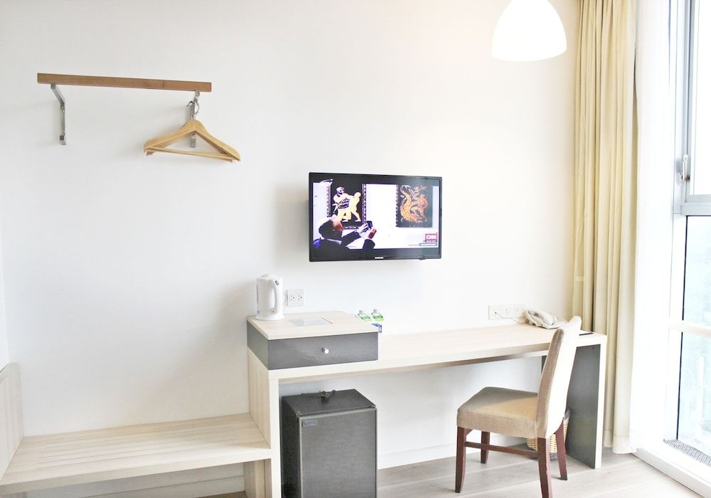 Liberty Hotel Saigon Greenview Deluxe Room 13