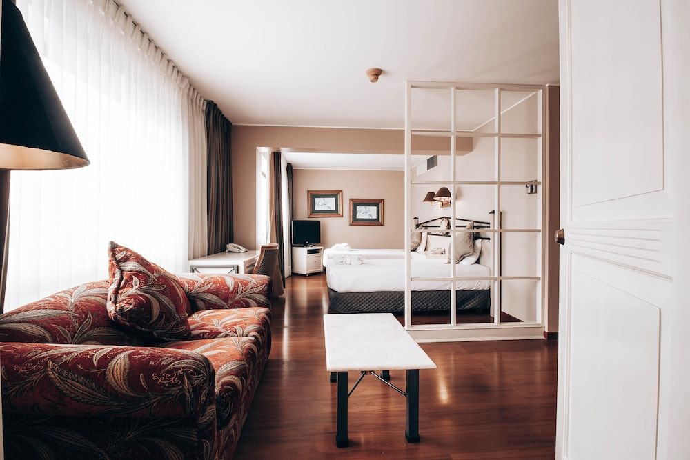 Suites del Bosque Hotel Suite Junior King 18