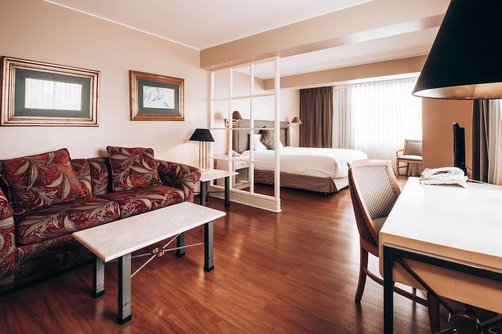 Suites del Bosque Hotel Suite Junior King 8