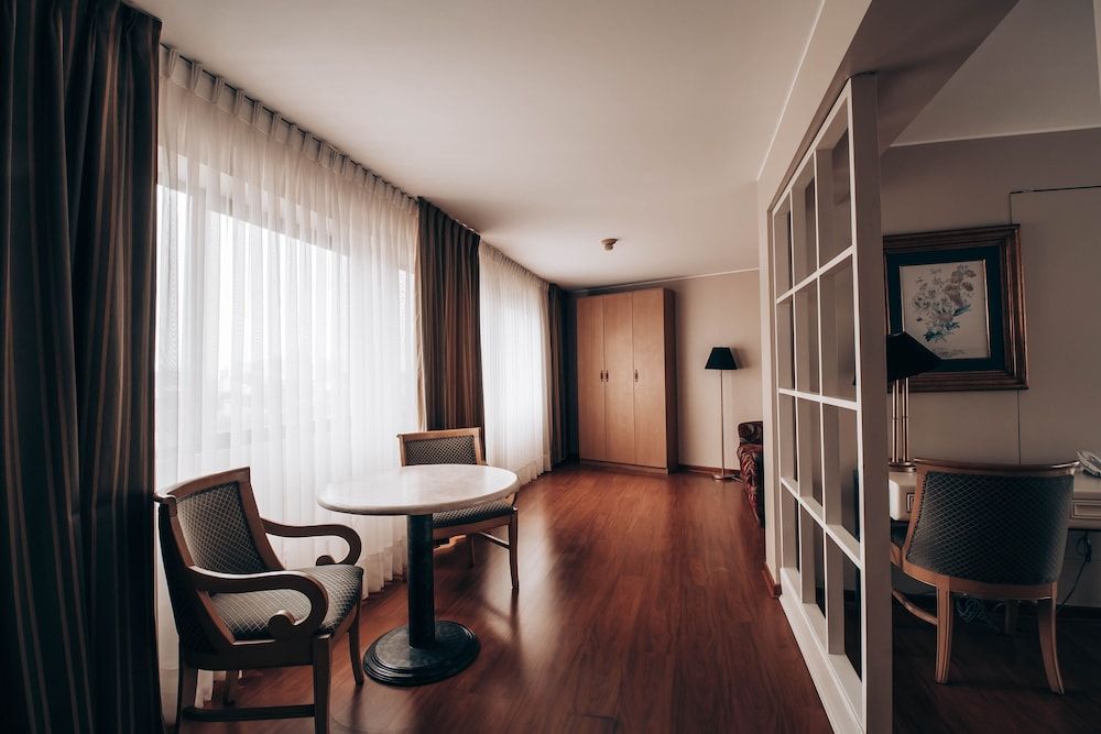 Suites del Bosque Hotel Suite Junior King 19