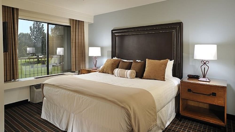 The Lodge at Eagle Crest Resort