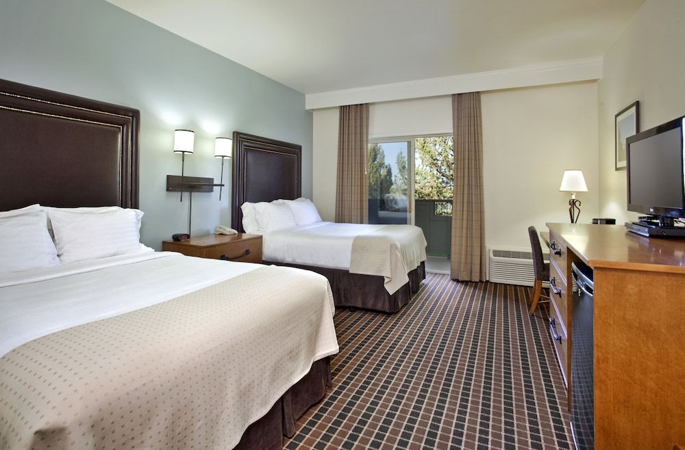 The Lodge at Eagle Crest Resort