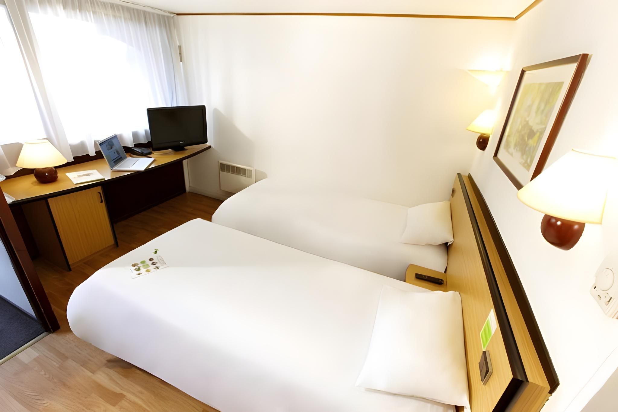 Twin Room - 2 Single beds