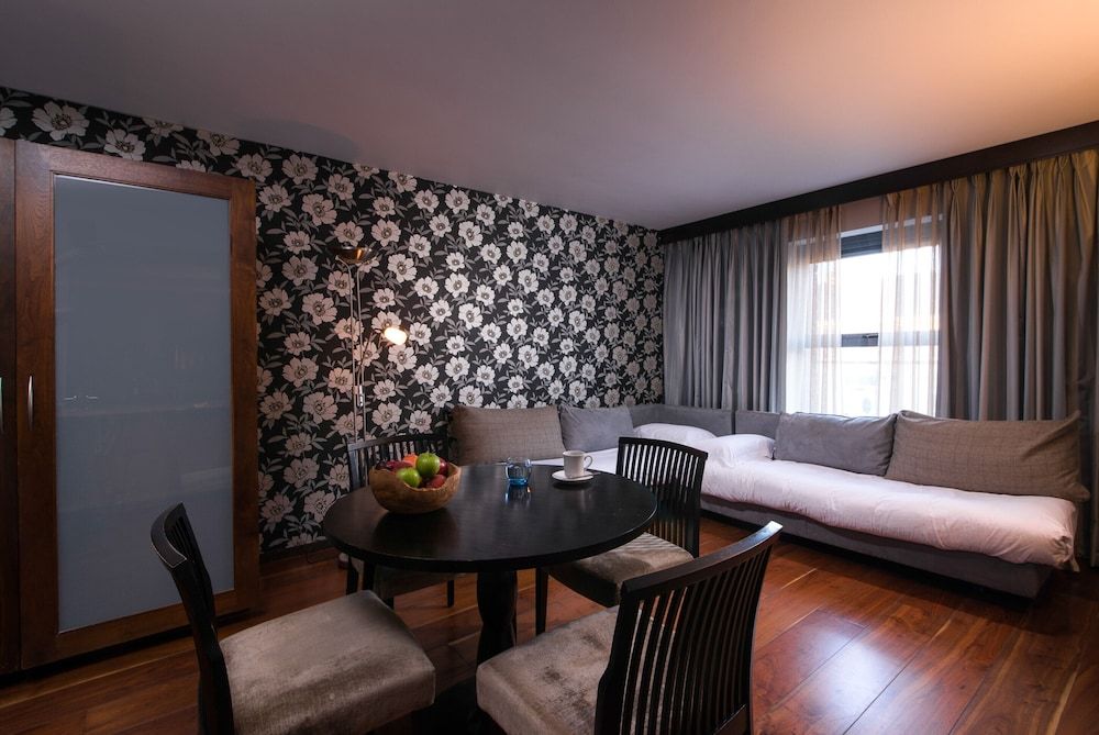 The Twelve Hotel Family Suite 5