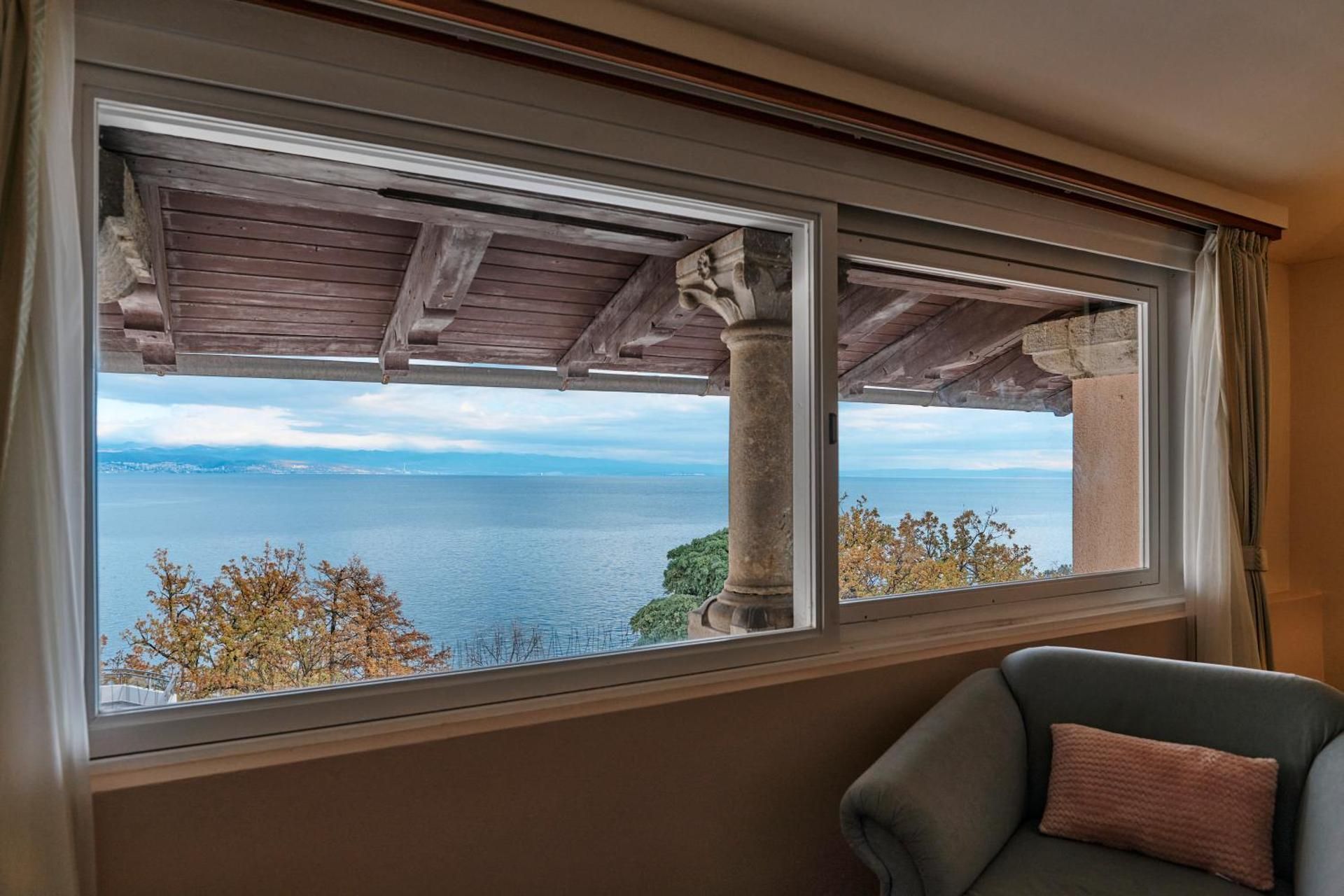 Suite with Sea View