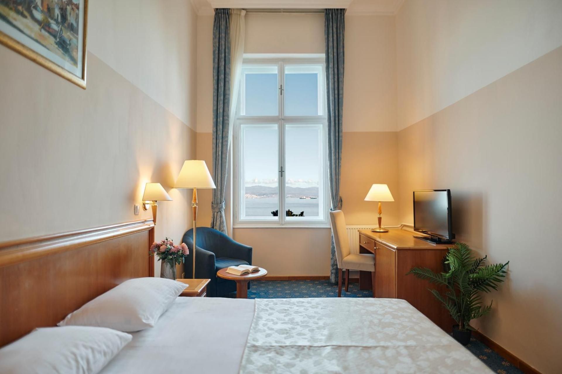 Hotel Lovran Standard Double or Twin Room with Sea View 2