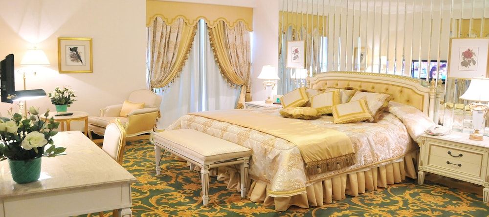 Royal Suite