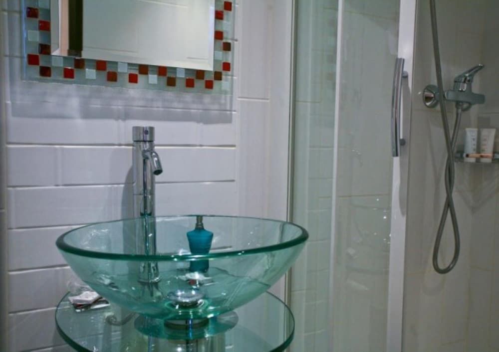 undefined Hotel Convention Montparnasse 10