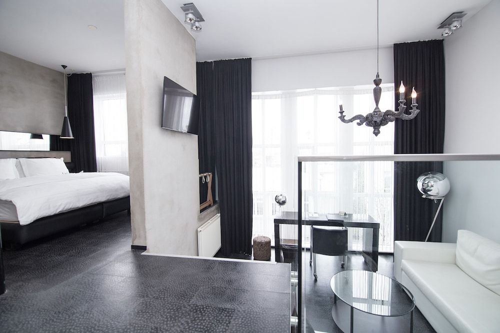 Loft Suite
