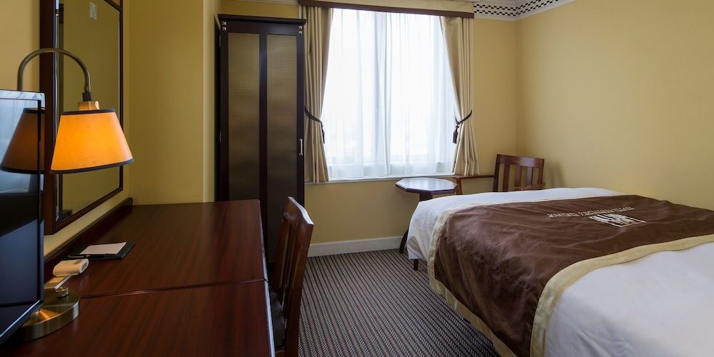 Single Room, Non Smoking (16th - 21st floors)