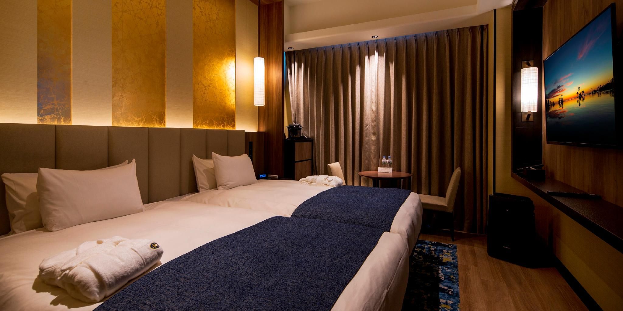 22nd High Premium Floor Standard Twin Room - Non-Smoking