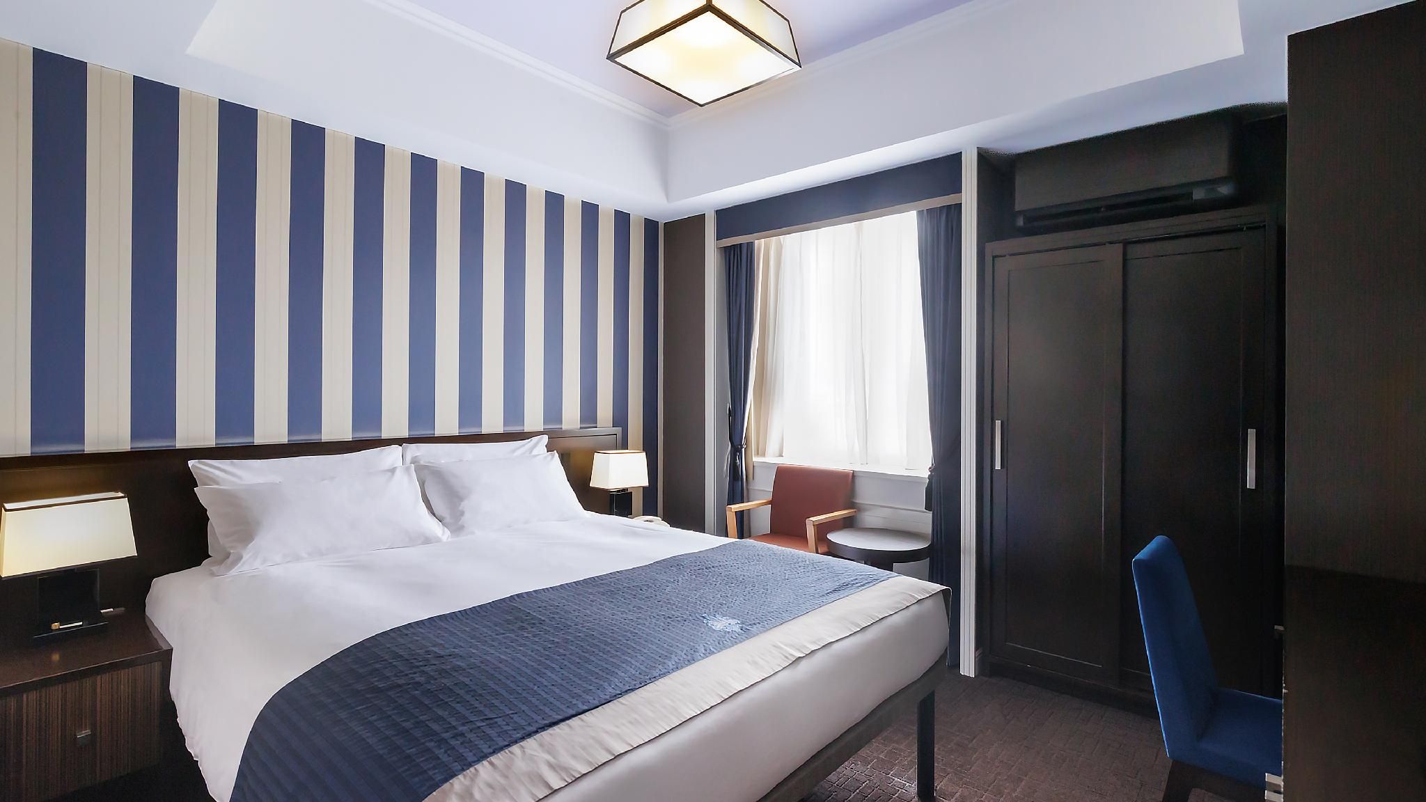 Queen Double Non-Smoking