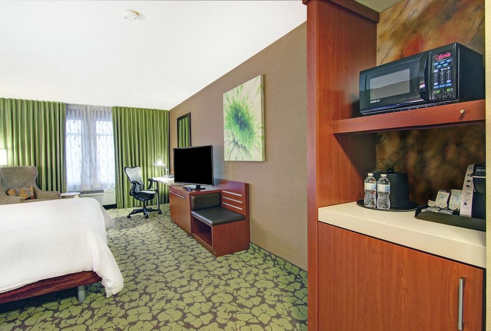 undefined Hilton Garden Inn Toronto/Markham 9