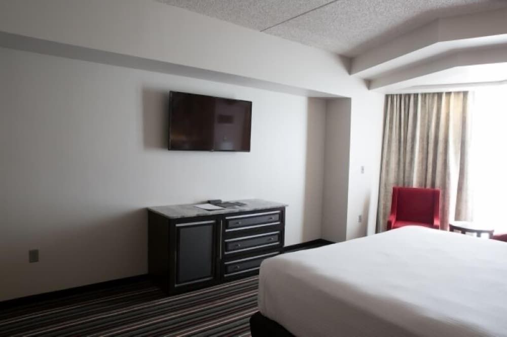 Suite, 1 King Bed, Tower (Hard Rock)