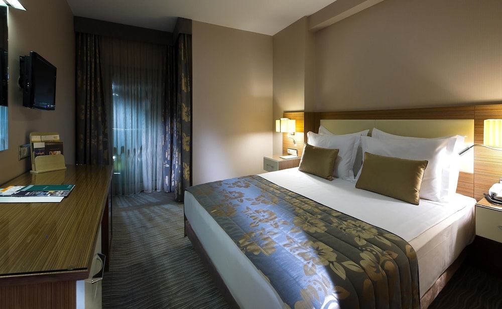 undefined Hotel Olimpiyat 2