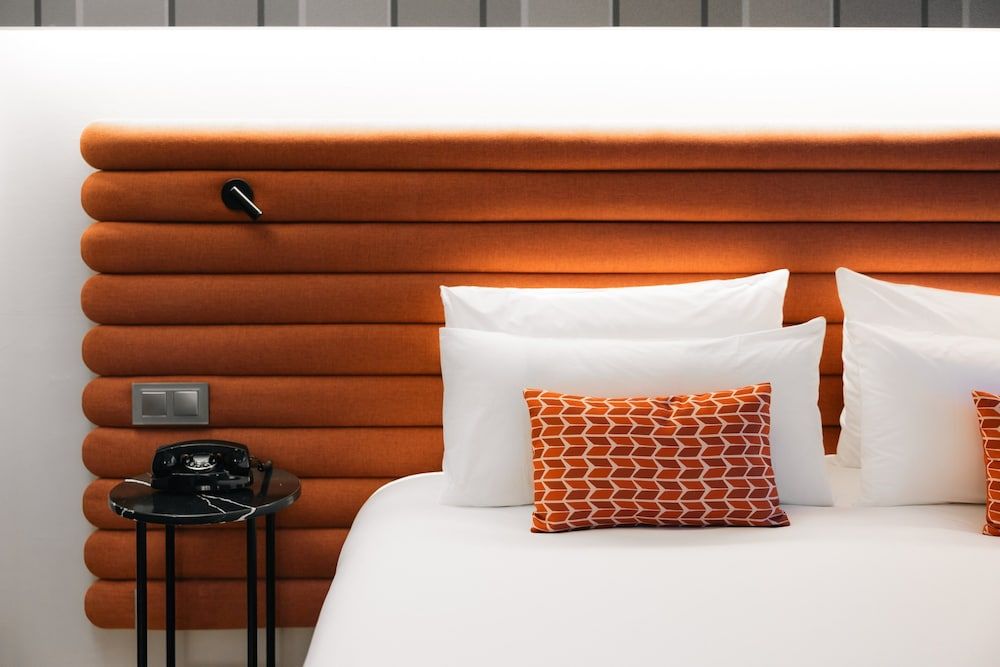 Standard Room, 1 Queen Bed