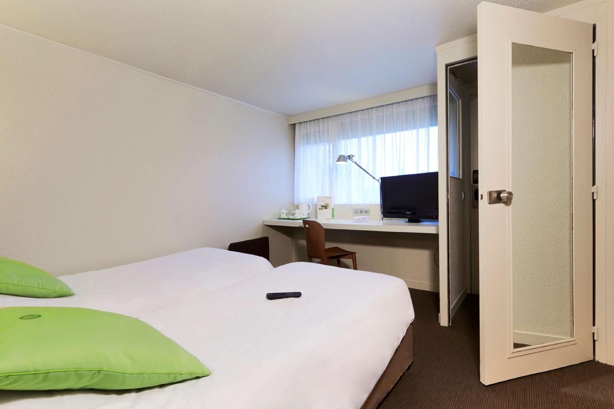 Standard Room - 2 Single Beds