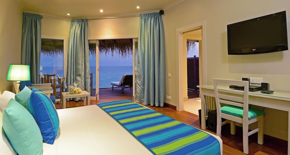 Adaaran Club Rannalhi  - 45 Minutes away from Male by Speedboat