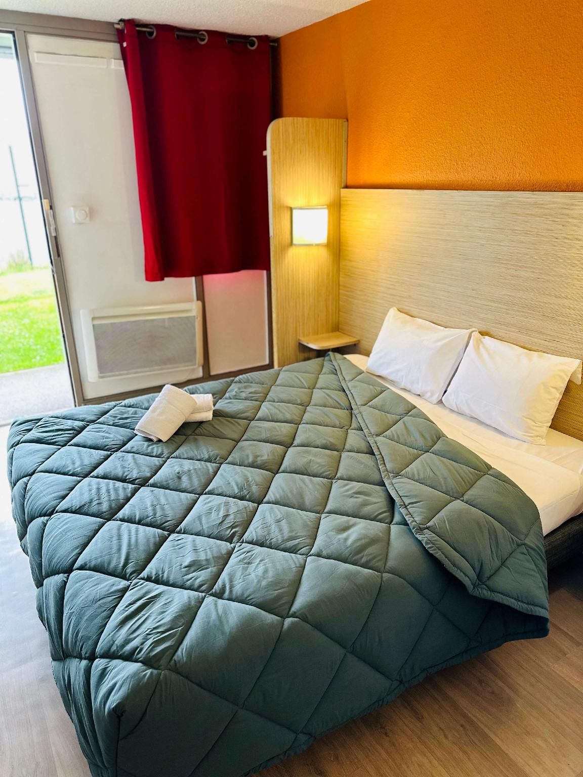 Standard Room - 1 Double Bed