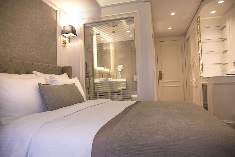 undefined Hotel Mina – Special Class 8