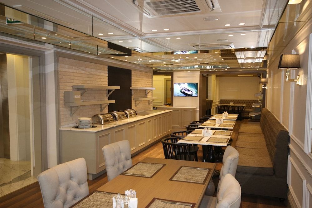 undefined Hotel Mina – Special Class 6