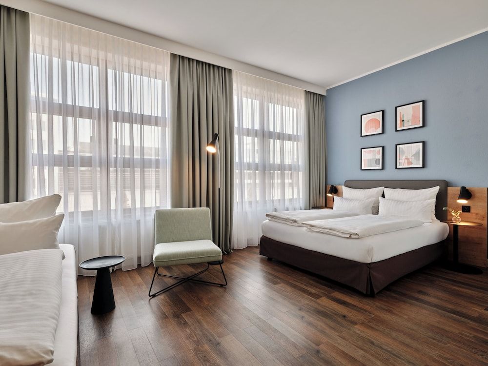 undefined Garner Hotel Berlin - Schöneberg by IHG 3