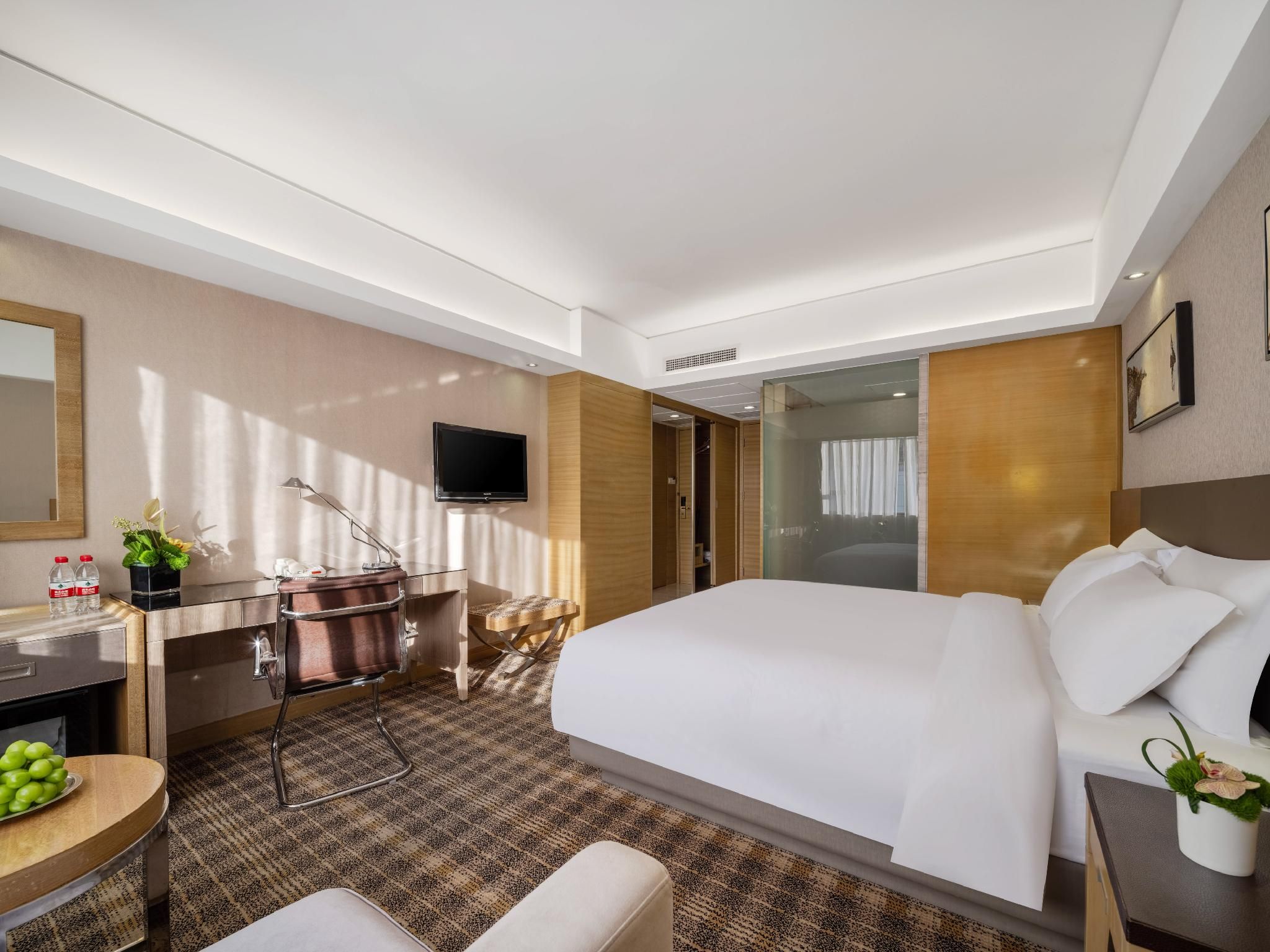 Grand Skylight Hotel Shenzhen Superior Queen Room 2