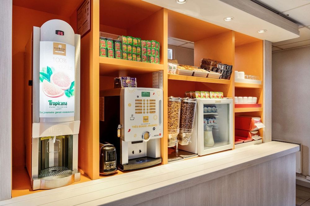 undefined Premiere Classe Marseille Est - La Valentine 7