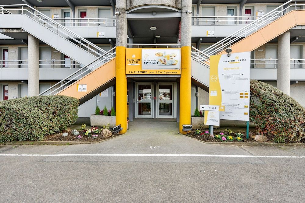 undefined Premiere Classe Marseille Est - La Valentine 5