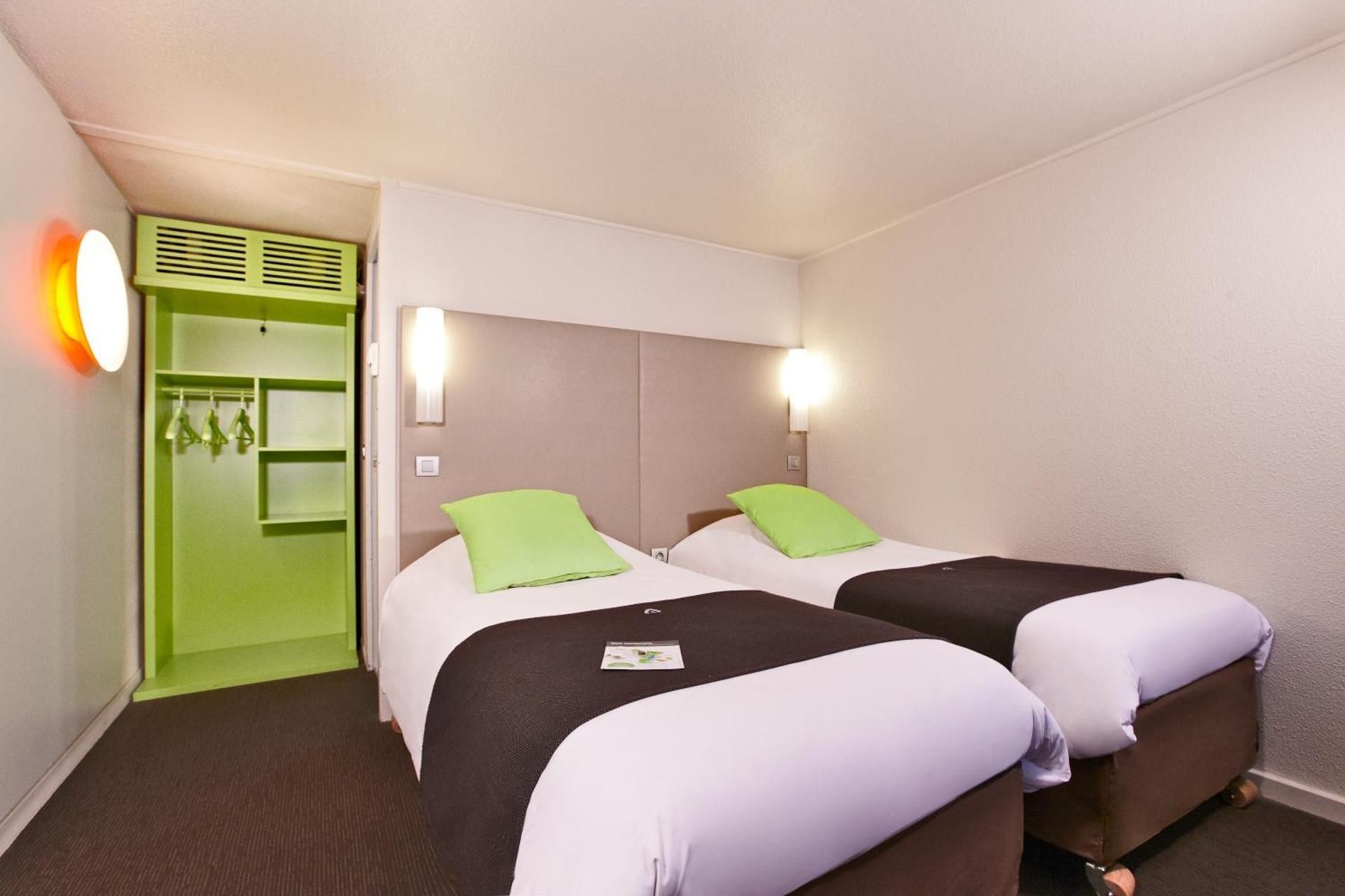 Twin Room Next Generation