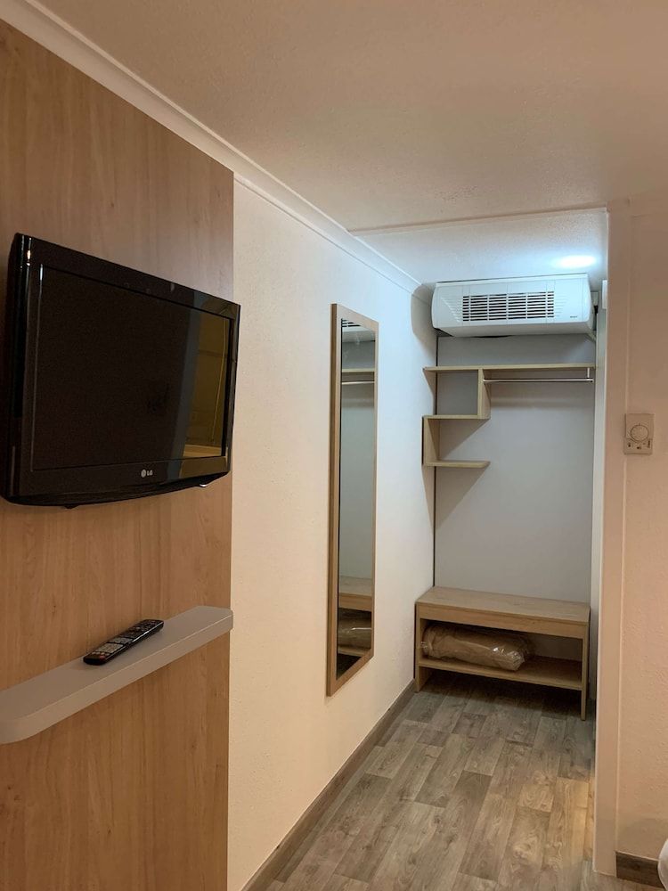 KYRIAD Sedan Standard Room, 2 Twin Beds 12