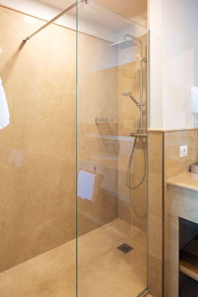 Golf Hotel Ca' degli Ulivi Suite, Pool Access, Lake View 24