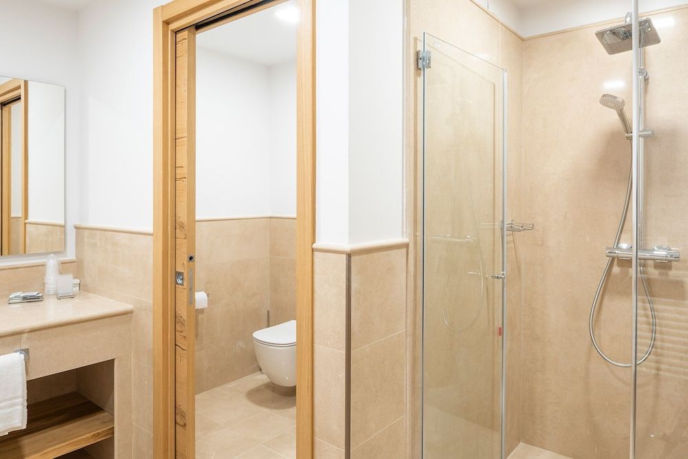 Golf Hotel Ca' degli Ulivi Suite, Pool Access, Lake View 20