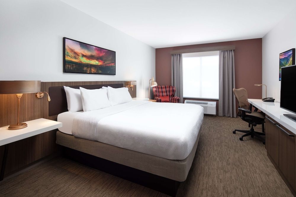 Junior Suite, 1 King Bed, Non Smoking