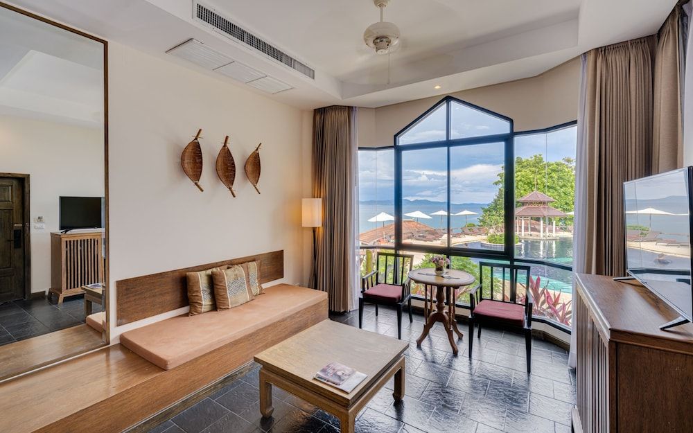Supalai Scenic Bay Resort And Spa Basic Villa, 1 Bedroom, Pool View 4