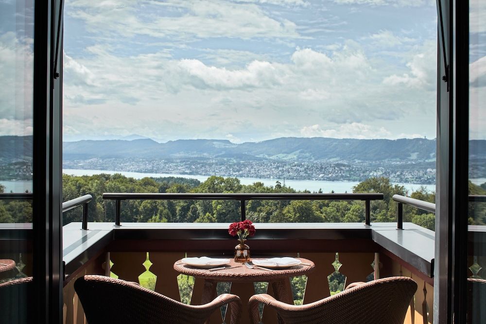 The Dolder Grand Double Room Deluxe, Zurichsee/ Alps View, Balcony, Spa Access (12 years+) 3