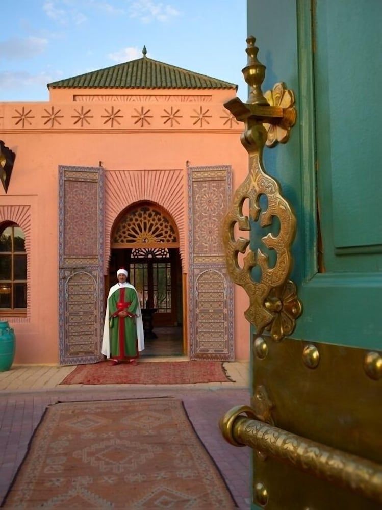 undefined Pavillon du Golf 5