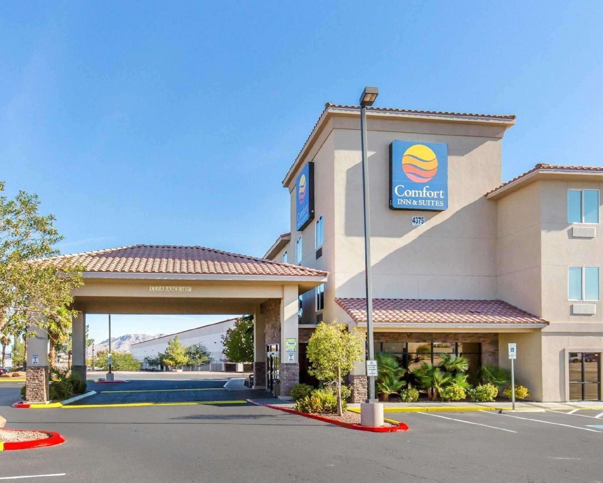 undefined Comfort Inn & Suites Las Vegas - Nellis 5