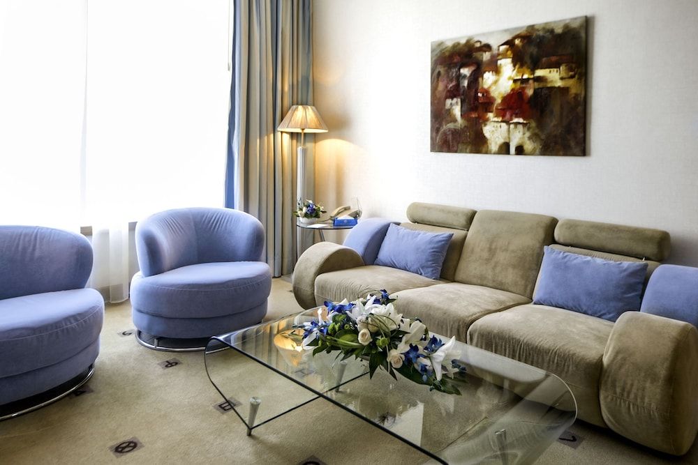 Marina Byblos Hotel Junior Suite, 1 Bedroom, Smoking, City View 2