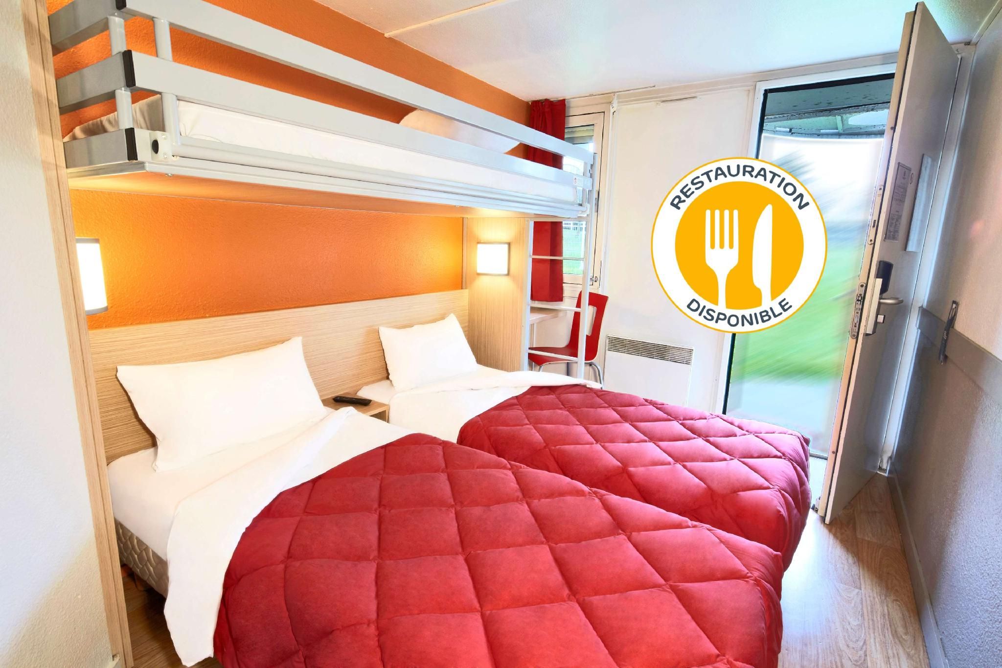 Triple Room 3 single beds