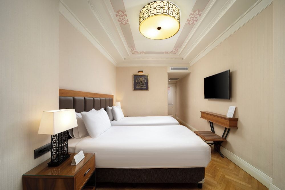 Golden Age Hotel Taksim SUPERIOR TWIN / FRENCH 2