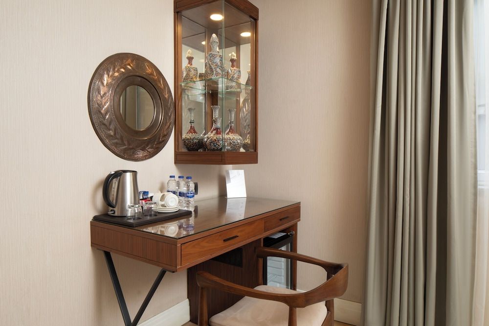 undefined Golden Age Hotel Taksim 9