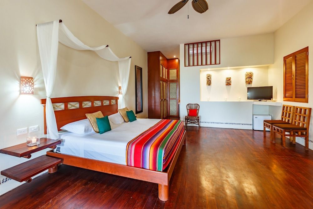 Villas HM Paraiso del Mar Superior Suite, Jetted Tub 2