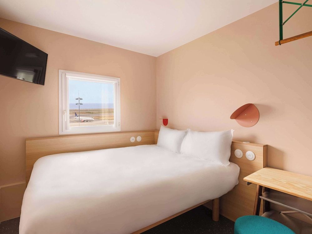 greet Hotel Nice Aéroport Promenade des Anglais