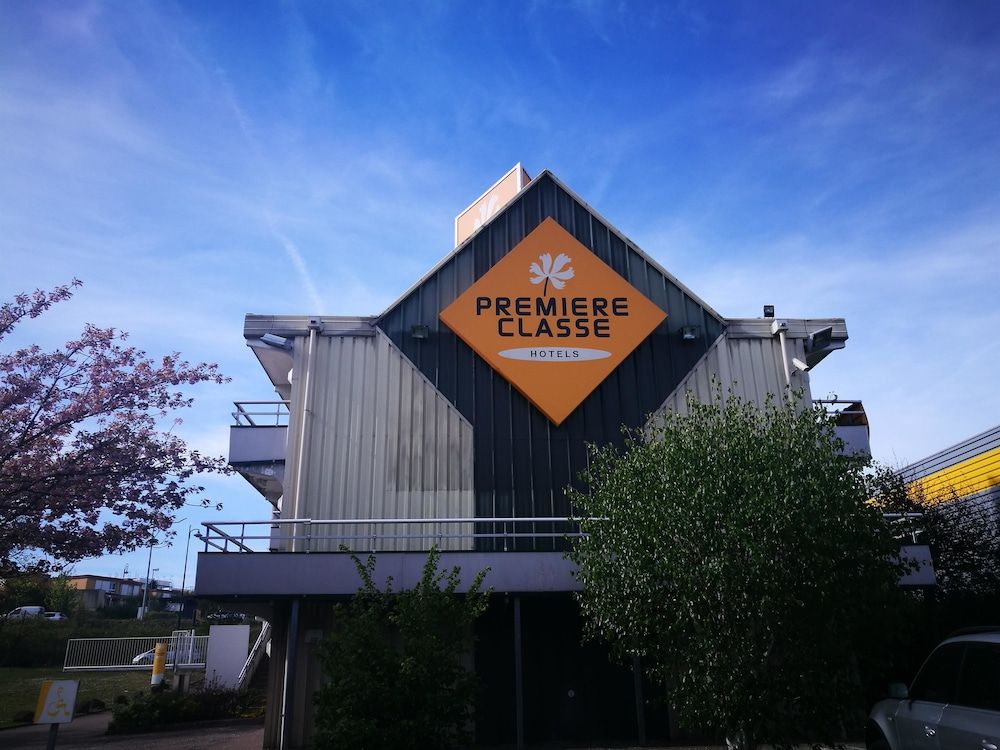 Première Classe Metz Nord - Sémécourt Standard Room, Multiple Beds (1 Double and 1 Single bed) 15