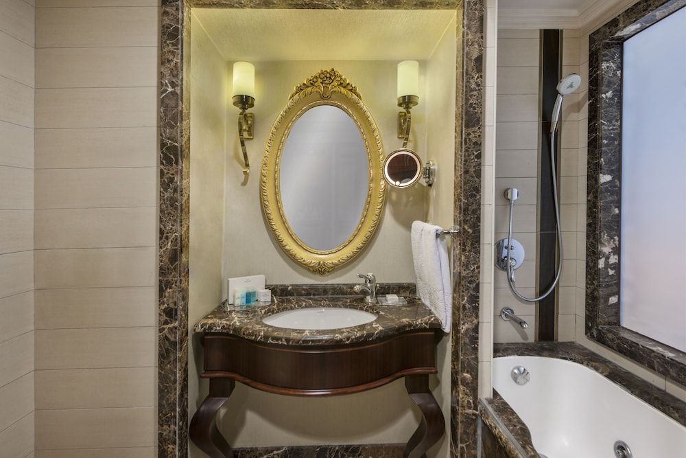 undefined Elite World Istanbul Taksim 10