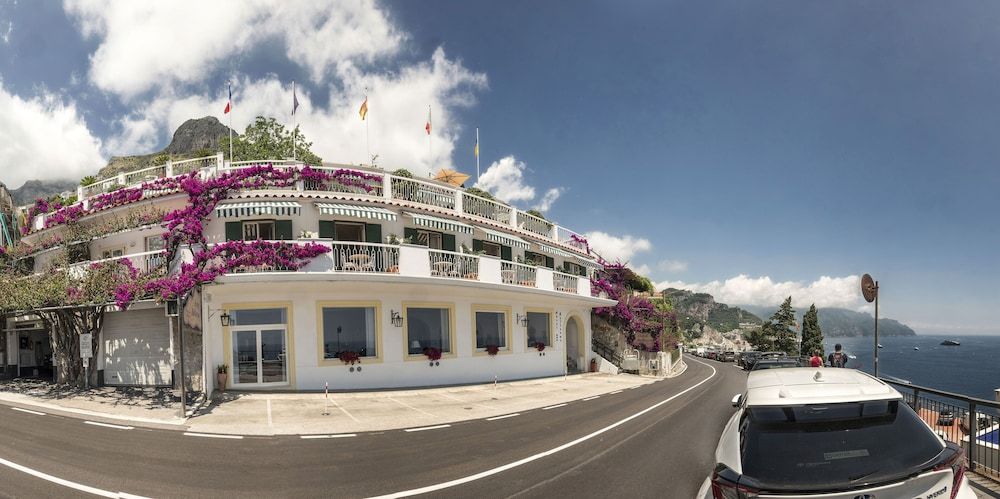 undefined Hotel Bellevue Suite 2