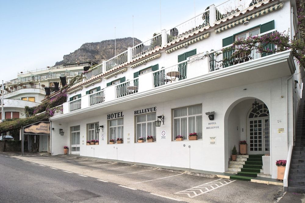 undefined Hotel Bellevue Suite 3