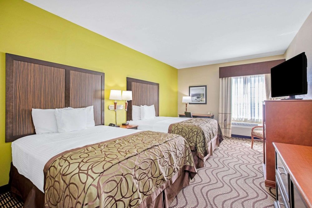 Room, 2 Queen Beds, Non Smoking